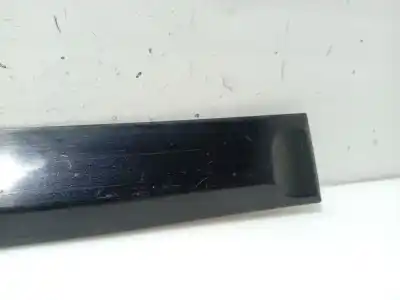 Pezzo di ricambio per auto di seconda mano modanatura posteriore per opel astra h (a04) 1.7 cdti (l48) riferimenti oem iam 24461100  24461099