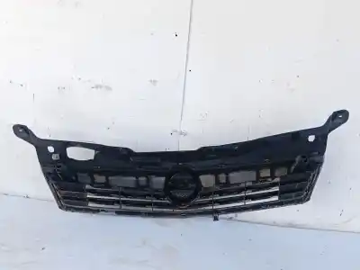 Pièce détachée automobile d'occasion grille de pare-chocs avant pour opel astra h (a04) 1.7 cdti (l48) références oem iam 13241967 1320370 13225780