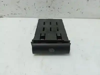 Автозапчасти б/у бардачок за seat ibiza ii (6k1) 1.4 i ссылки oem iam 6k1857121f54h Автозапчасти б/у бардачок за seat ibiza ii (6k1) 1.4 i ссылки oem iam 6k1857121f54h