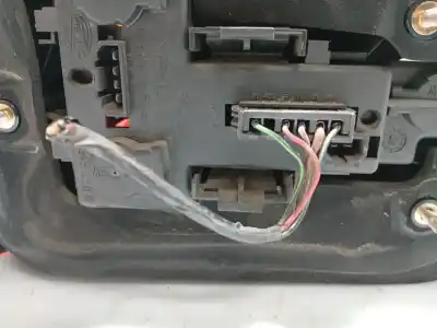 Автозапчасти б/у правый задний фонарь за seat ibiza ii (6k1) 1.4 i ссылки oem iam 6k6945112g   Автозапчасти б/у правый задний фонарь за seat ibiza ii (6k1) 1.4 i ссылки oem iam 6k6945112g