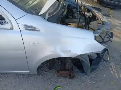 Peça sobressalente para automóvel em segunda mão guarda-lamas dianteiro direito por chevrolet aveo / kalos fastback (t250, t255) 1.2 referências oem iam 95198280
