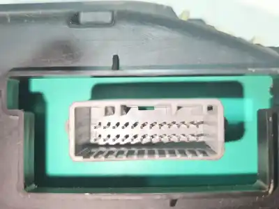 Автозапчасти б/у приборная доска за renault megane ii sedán (lm0/1_) 1.9 dci ссылки oem iam 8200408798  