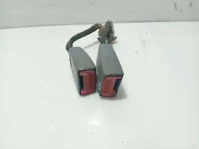 Автозапчастина б/у задній центральний гачок для citroen c5 i (dc_) 1.8 16v (dc6fzb, dc6fze) посилання на oem iam 8973ph  