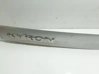 Автозапчастина б/у молдинг для ssangyong kyron 200 xdi limited посилання на oem iam 7963009010  