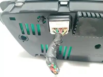 Pezzo di ricambio per auto di seconda mano pannello degli strumenti per ssangyong kyron 200 xdi limited riferimenti oem iam 8021009040  