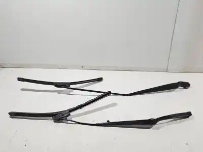 Peça sobressalente para automóvel em segunda mão HASTE DE ESCOVA DIANTEIRO ESQUERDO por VOLKSWAGEN POLO (9N_, 9A_)  Referências OEM IAM 6Q1955409  6Q1955410