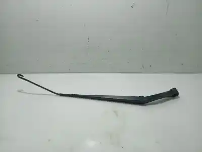 Автозапчастина б/у передній правий річок склоочисника для opel insignia a (g09) 2.0 cdti (68) посилання на oem iam 1270340