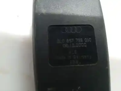 Автозапчасти б/у крюк для ремня задний центральный за audi a3 (8l1) 1.8 ссылки oem iam 8l0857740a  8l085773901c