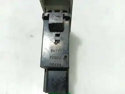 Peça sobressalente para automóvel em segunda mão trocar por kia rio i fastback (dc) 1.5 16v referências oem iam 84777fd000  