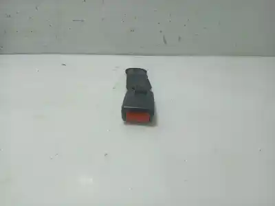 Автозапчастина б/у задній центральний гачок для ford focus c-max (dm2) 1.6 tdci посилання на oem iam 3m51r60044cd  