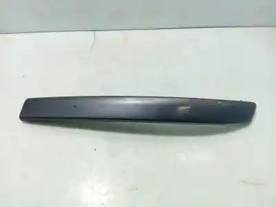 Second-hand car spare part decorative moulding for renault clio iii 2.0 16v oem iam references 8200682320