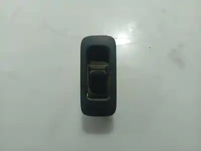 Peça sobressalente para automóvel em segunda mão botão / interruptor elevador vidro dianteiro direito por suzuki liana rh (er) 1.6 16v cat referências oem iam 37995-75f0