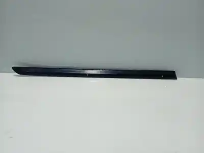 Peça sobressalente para automóvel em segunda mão moldagem por bmw serie 3 berlina (e46) 2.0 16v diesel cat referências oem iam 8208674