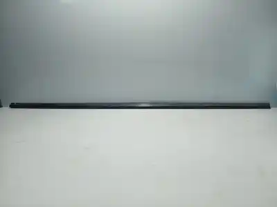 Peça sobressalente para automóvel em segunda mão moldagem por bmw serie 3 berlina (e46) 2.0 16v diesel cat referências oem iam 8208670