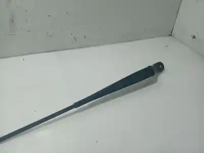 Автозапчастина б/у передній правий річок склоочисника для peugeot 207/207+ (wa_, wc_) 1.4 16v посилання на oem iam 6429an  