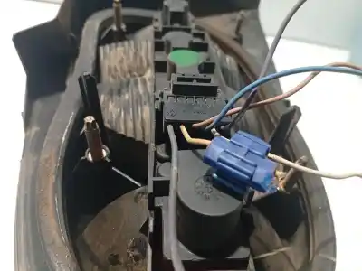 Автозапчасти б/у правый задний фонарь за renault megane i coach (da0/1_) 1.4 16v (da0d, da1h, da0w, da10) ссылки oem iam 7701040606  