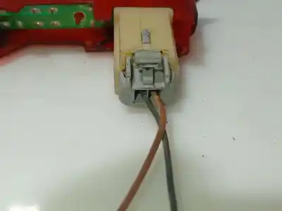 Автозапчастина б/у центральний гампов для renault megane i coach (da0/1_) 1.4 16v (da0d, da1h, da0w, da10) посилання на oem iam 7700429000  