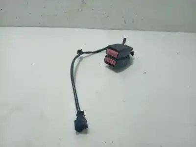 Peça sobressalente para automóvel em segunda mão chicote / encaixe cinto segurança traseiro direito por peugeot 207/207+ (wa_, wc_) 1.4 16v referências oem iam 8974zz