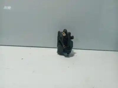 Peça sobressalente para automóvel em segunda mão motor elevador vidro traseiro direito por renault megane i coach (da0/1_) 1.4 16v (da0d, da1h, da0w, da10) referências oem iam zh00538500