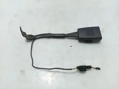 Tweedehands auto-onderdeel riemhaak rechts voor voor volkswagen passat b6 (3c2) 2.0 tdi 16v oem iam-referenties 1k3857756s