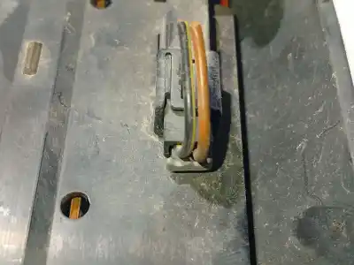 Автозапчастина б/у центральний гампов для opel corsa c corsa c посилання на oem iam 09114502 24517003 