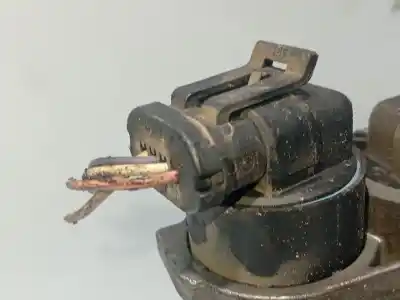 Pezzo di ricambio per auto di seconda mano scatola della farfalla per renault clio ii (bb_, cb_) 1.2 (bb0a, bb0f, bb10, bb1k, bb28, bb2d, bb2h, cb0a,... riferimenti oem iam 7700102870  