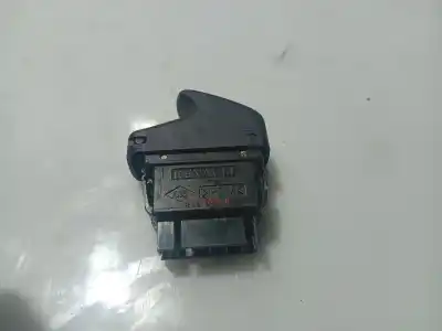 Автозапчастина б/у передній правий віконний вимикач для renault clio ii (bb_, cb_) 1.2 (bb0a, bb0f, bb10, bb1k, bb28, bb2d, bb2h, cb0a,... посилання на oem iam 7700411119  