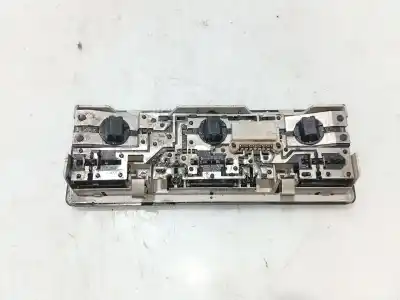 Second-hand car spare part interior light for bmw x5 (e53) 3.0 d oem iam references 633183799089  771302