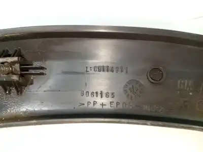 Pezzo di ricambio per auto di seconda mano modanatura per opel corsa c (x01) 1.3 cdti (f08, f68) riferimenti oem iam l09114711  8061165