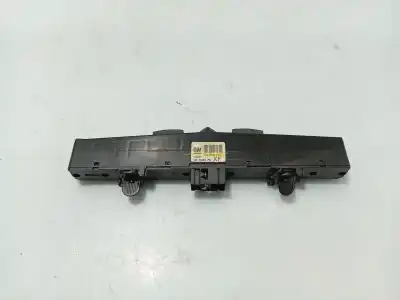 Peça sobressalente para automóvel em segunda mão interruptor 4 piscas - emergência por opel astra h (a04) 1.6 (l48) referências oem iam 13100105  03758075