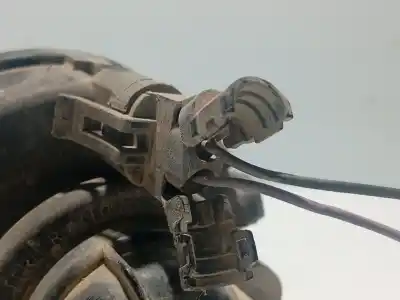 Pezzo di ricambio per auto di seconda mano luce fendinebbia destra per renault megane i classic (la0/1_) 1.9 dti (la08, la0n) riferimenti oem iam 7701040681  