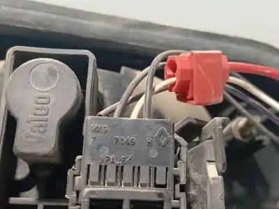 Pezzo di ricambio per auto di seconda mano luce di coda interna sinistra per renault megane i classic (la0/1_) 1.9 dti (la08, la0n) riferimenti oem iam 7700428053  7701042632