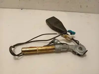 Автозапчасти б/у левый передний крюк ремня за renault clio ii (bb_, cb_) 1.2 (bb0a, bb0f, bb10, bb1k, bb28, bb2d, bb2h, cb0a,... ссылки oem iam 8200703358