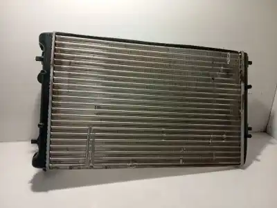 Pezzo di ricambio per auto di seconda mano radiatore d acqua per skoda fabia i (6y2) 1.2 riferimenti oem iam 6qe121253  