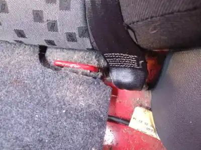 Peça sobressalente para automóvel em segunda mão cinto de segurança traseiro esquerdo por skoda fabia i (6y2) 1.2 referências oem iam 6y6857447fhcp  