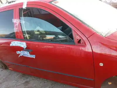 Peça sobressalente para automóvel em segunda mão porta dianteira direita por skoda fabia i (6y2) 1.2 referências oem iam 6y0831056