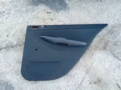 Peça sobressalente para automóvel em segunda mão forra / revestimento da porta traseira esquerda por skoda fabia i (6y2) 1.2 referências oem iam 6281sf6y2