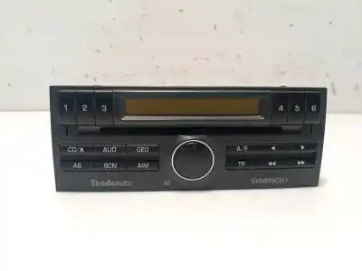 Peça sobressalente para automóvel em segunda mão sistema de áudio / rádio cd por skoda fabia i (6y2) 1.2 referências oem iam 6y0035156e