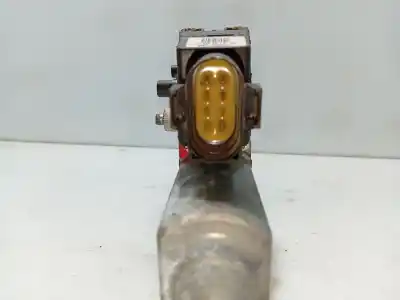 Автозапчастина б/у двигатель переднього правого скла для audi a3 (8l) 1.9 tdi посилання на oem iam 0536001401  103022100