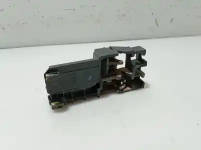 Second-hand car spare part interior left front handle for toyota corolla (_e12_) 2.0 d-4d (cde120_) oem iam references 6920602080b0  