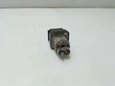 Peça sobressalente para automóvel em segunda mão módulo eletrônico por toyota corolla (_e12_) 2.0 d-4d (cde120r_, cde120l_) referências oem iam 28611067010