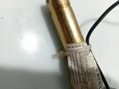 Автозапчастина б/у лівий передній гачок для renault clio ii (bb_, cb_) 1.2 (bb0a, bb0f, bb10, bb1k, bb28, bb2d, bb2h, cb0a,... посилання на oem iam 8200703358  8504063