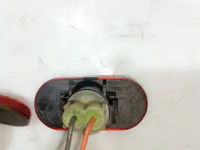 Автозапчастина б/у ліва бічна для renault clio ii (bb_, cb_) 1.2 (bb0a, bb0f, bb10, bb1k, bb28, bb2d, bb2h, cb0a,... посилання на oem iam 7700822136  