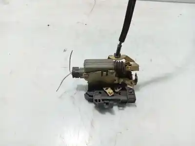 Автозапчастина б/у замок передніх дверей лівий для renault clio ii (bb_, cb_) 1.2 (bb0a, bb0f, bb10, bb1k, bb28, bb2d, bb2h, cb0a,... посилання на oem iam 7701045304  