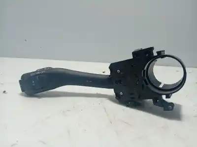 Pièce détachée automobile d'occasion commande d'essuie glace pour skoda fabia i (6y2) 1.2 références oem iam 4b0953503h  