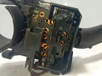 Pièce détachée automobile d'occasion commande d'essuie glace pour skoda fabia i (6y2) 1.2 références oem iam 4b0953503h  