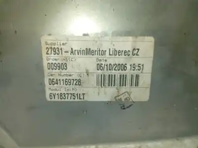 Second-hand car spare part driver left window regulator for skoda fabia i (6y2) 1.2 oem iam references 6y1837461  