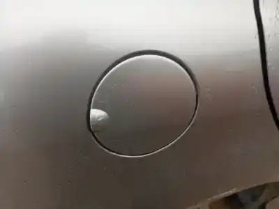 Peça sobressalente para automóvel em segunda mão Tampa De Combustível por SKODA FABIA I (6Y2) 1.2 Referências OEM IAM 6Y6809857B  