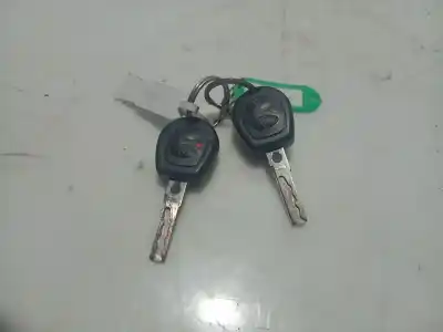 Автозапчастина б/у стартер для skoda fabia i (6y2) 1.2 посилання на oem iam 8e0998855d 6y0898167e 4b0905851c