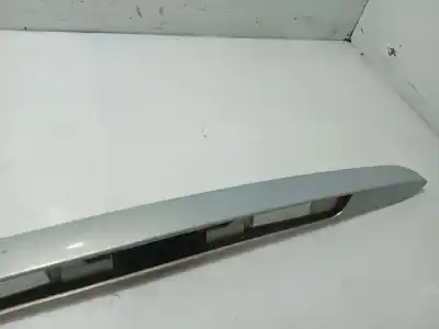 Автозапчастина б/у ручка ворот для renault modus * посилання на oem iam 8200220557  